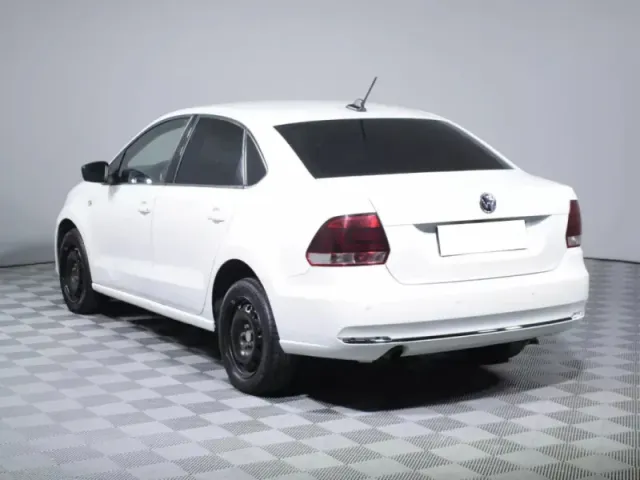 Volkswagen Polo, V Рестайлинг — фото 7