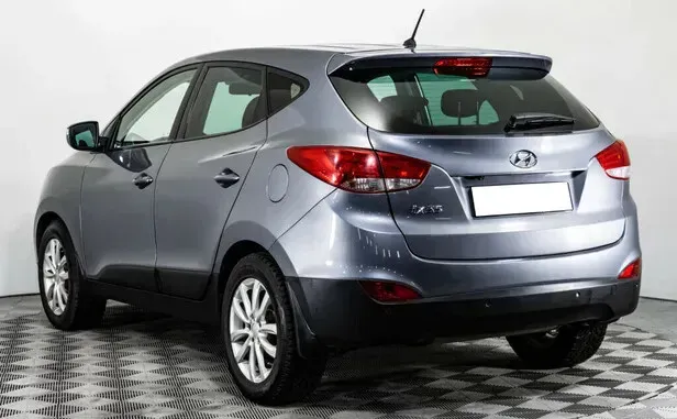 Hyundai ix35, I Рестайлинг — фото 4