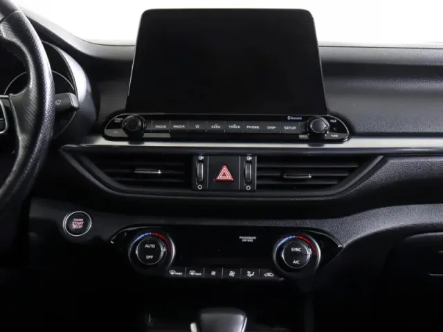 Kia Cerato, IV — фото 13