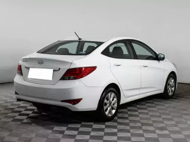 Hyundai Solaris, I Рестайлинг — фото 4