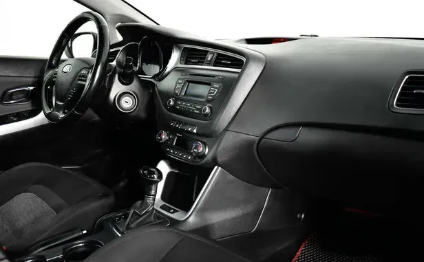 Kia Ceed, II Рестайлинг — фото 5