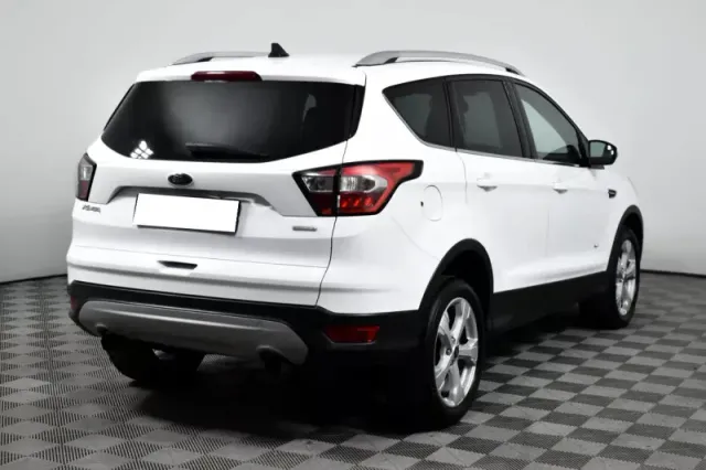 Ford Kuga, II Рестайлинг — фото 5