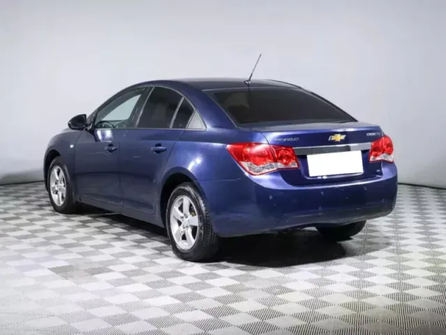 Chevrolet Cruze, I — фото 4