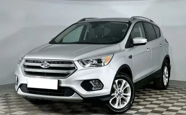 Ford Kuga, II Рестайлинг — фото 1