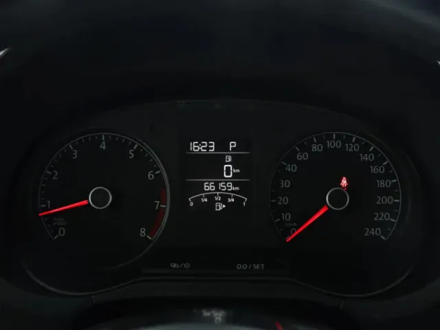 Volkswagen Polo, V Рестайлинг — фото 11