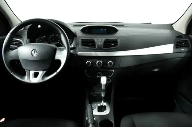 Renault Megane, III Рестайлинг — фото 11