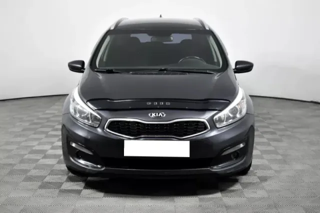 Kia Ceed, II Рестайлинг — фото 2