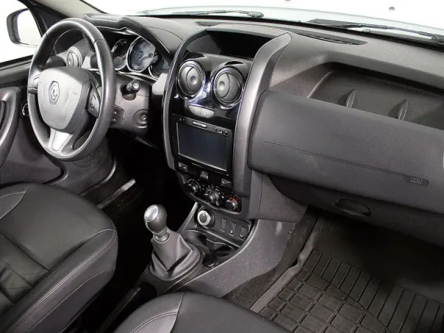 Renault Duster, I Рестайлинг — фото 10