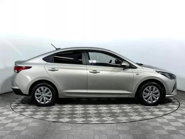 Hyundai Solaris, II Рестайлинг — фото 4