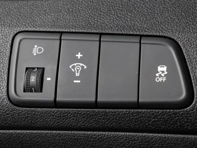 Hyundai Elantra, V (MD) — фото 14