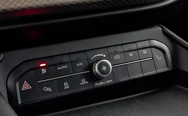 Haval F7, I Рестайлинг — фото 7
