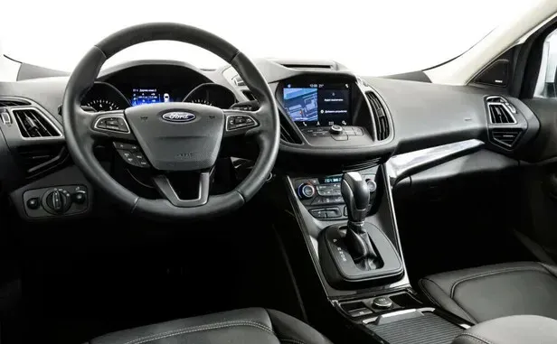 Ford Kuga, II Рестайлинг — фото 7