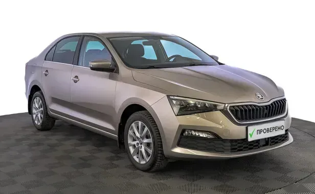 Skoda Rapid, II — фото 15