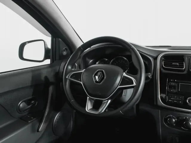 Renault Logan, II Рестайлинг — фото 16