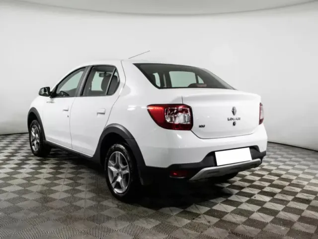 Renault Logan, II Рестайлинг — фото 7