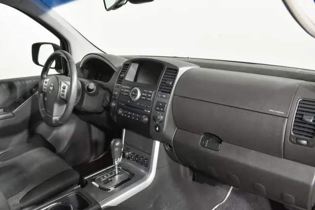 Nissan Pathfinder, III — фото 7