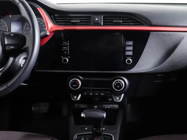 Kia Rio, IV Рестайлинг — фото 18