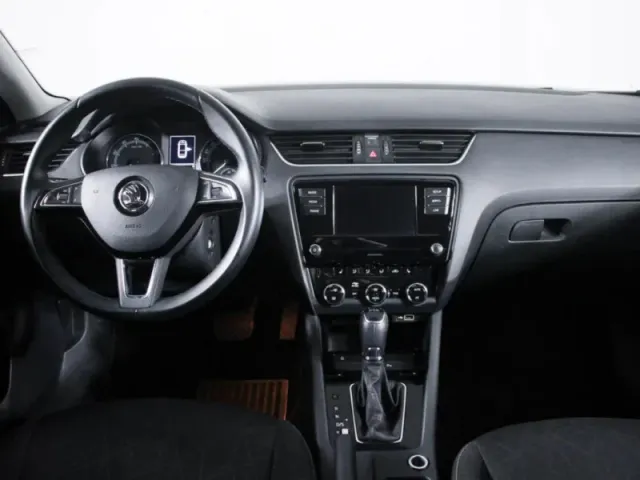 Skoda Octavia, III (A7) Рестайлинг — фото 13