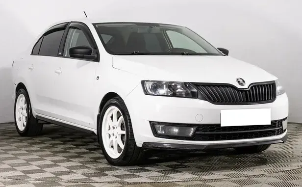 Skoda Rapid, I — фото 3