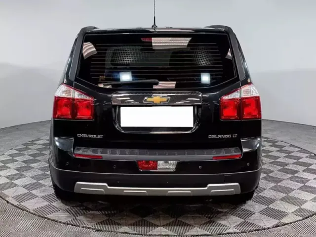Chevrolet Orlando — фото 6